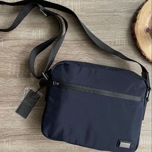 Mattey Messenger Bag
TED BAKER LONDON